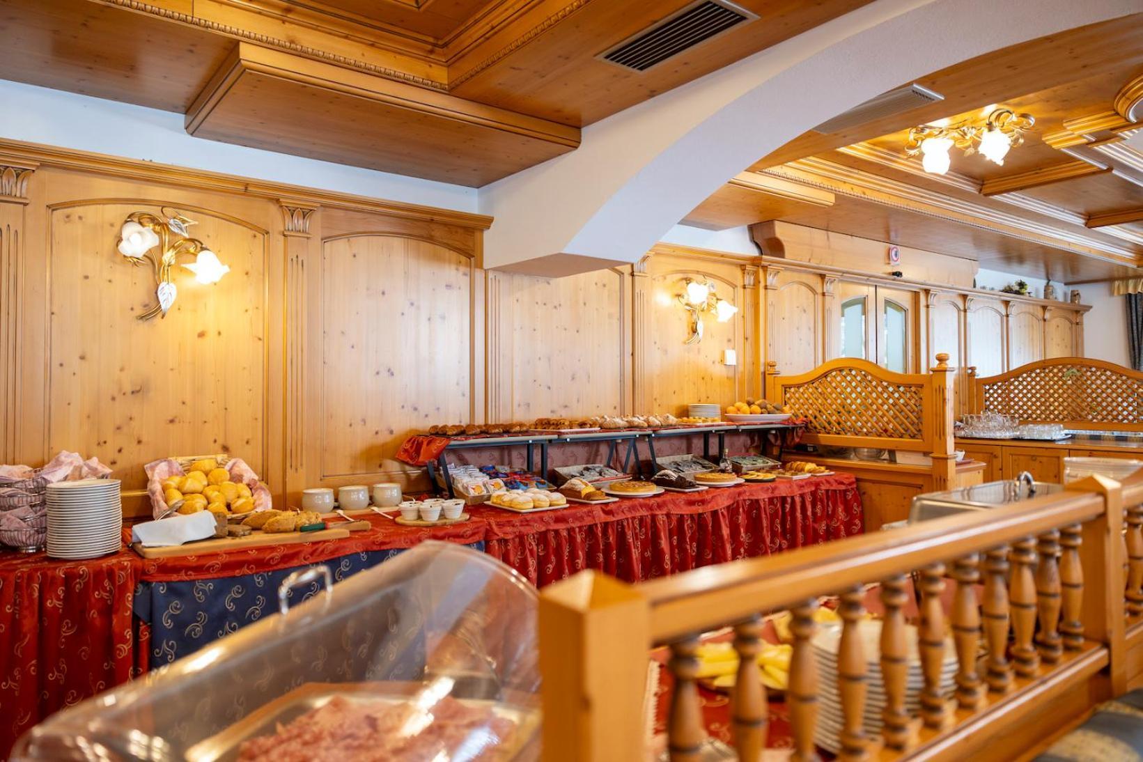 Hotel Sport Cristal