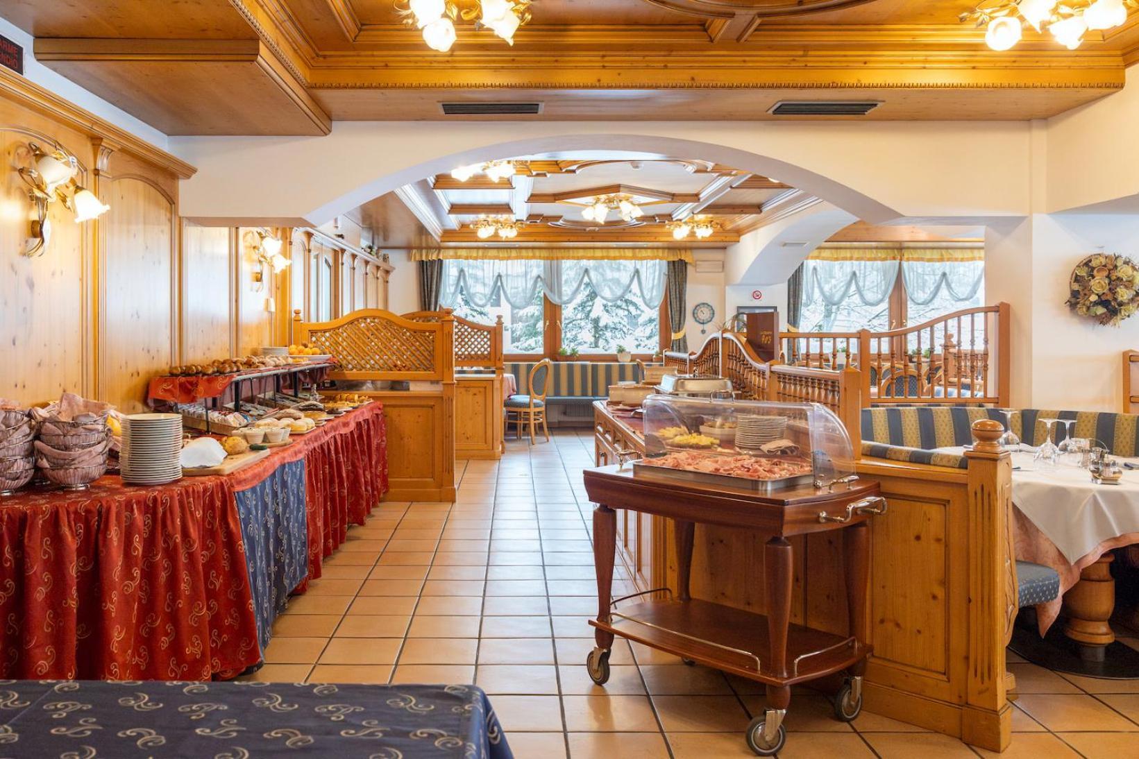 Sport Cristal Hotel Falcade